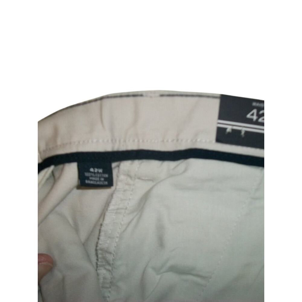 NWT Nautica Men's White Shorts Size 42 w Belt - Picture 4 of 7